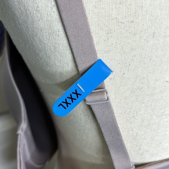 Hanes NWT Comfortflex Fit Dreamwire Seamless Cup T Shirt Bra XXXL‎ - Picture 8 of 11